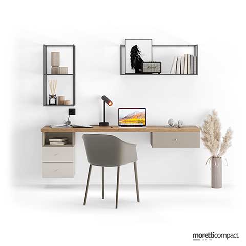 Scrivania con Wallbox sospesi come supporti e Airframe