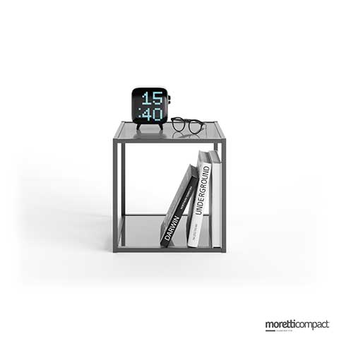 Cage con piani in vetro