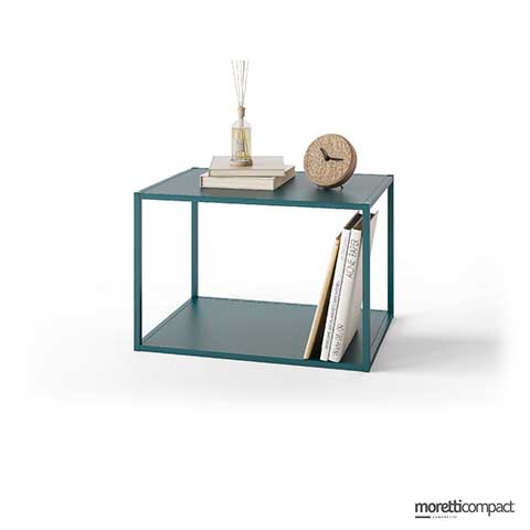 Cage con piani laccati