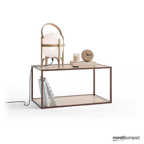 Cage con piani in vetro