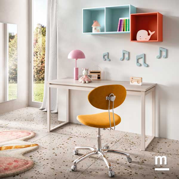 Scrivania con basamento Fix Plus Scrivania con basamento Fix Plus