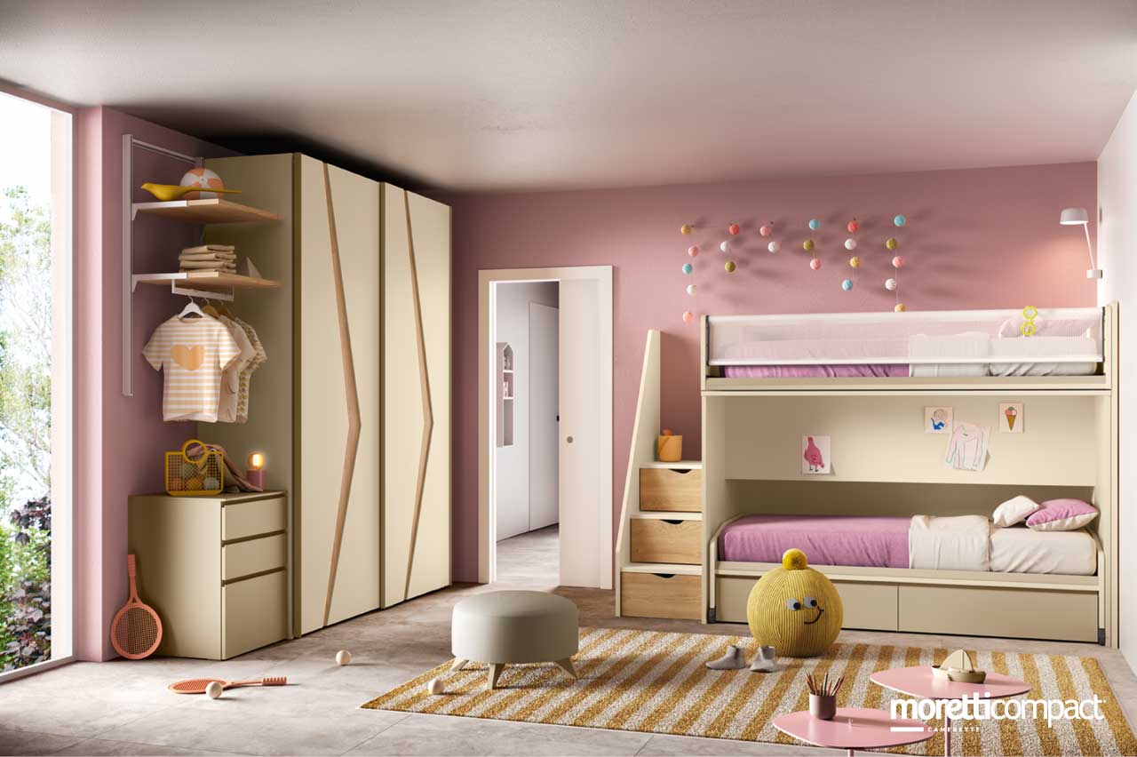 Cameretta con letto a castello e armadio scorrevole